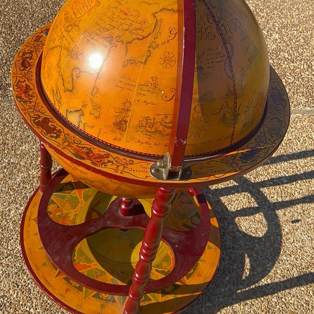Vintage Style Globe Bar in Orange and Red